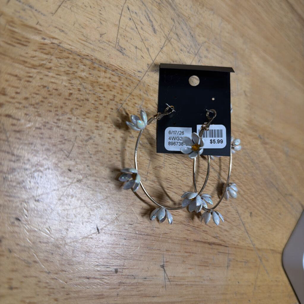 Gold/ White Floral Hoop Earrings