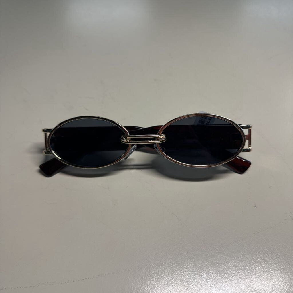 Gold/Black Oval Sunglasses