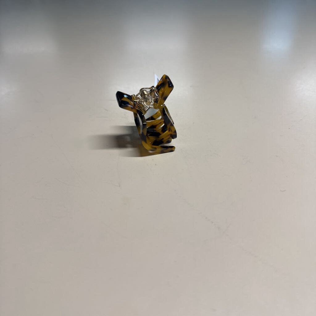 Tortoise Shell Small Claw Clip