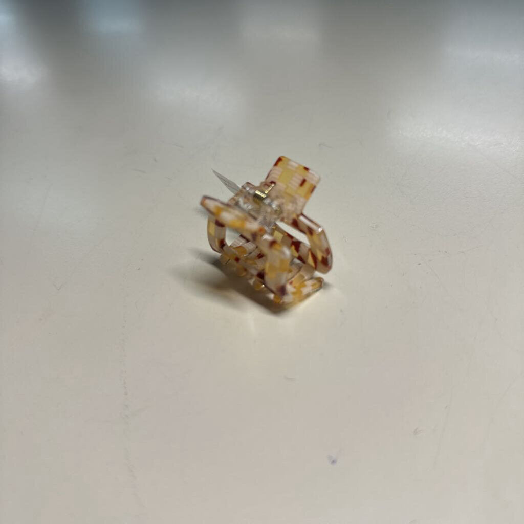 Cream/Brown Small Claw Clip