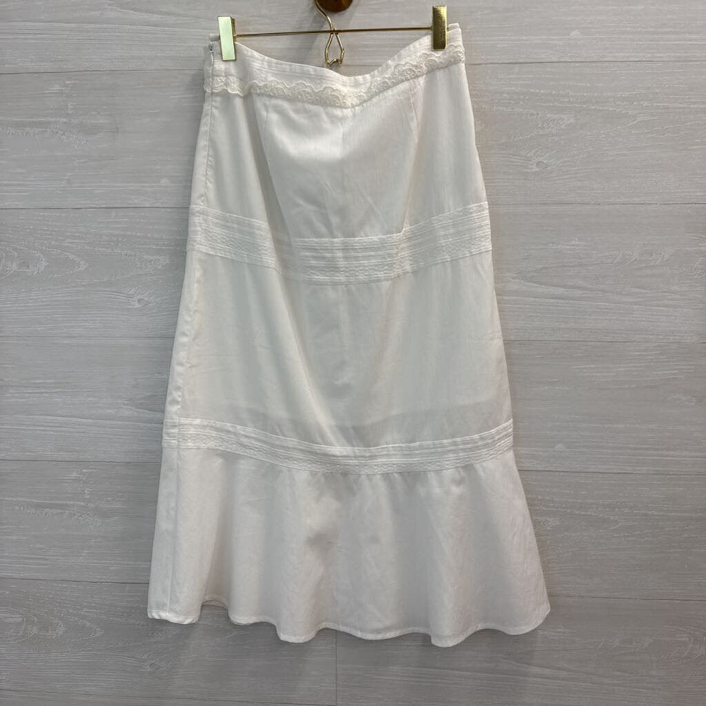 Commense White Tiered Lace Skirt Medium