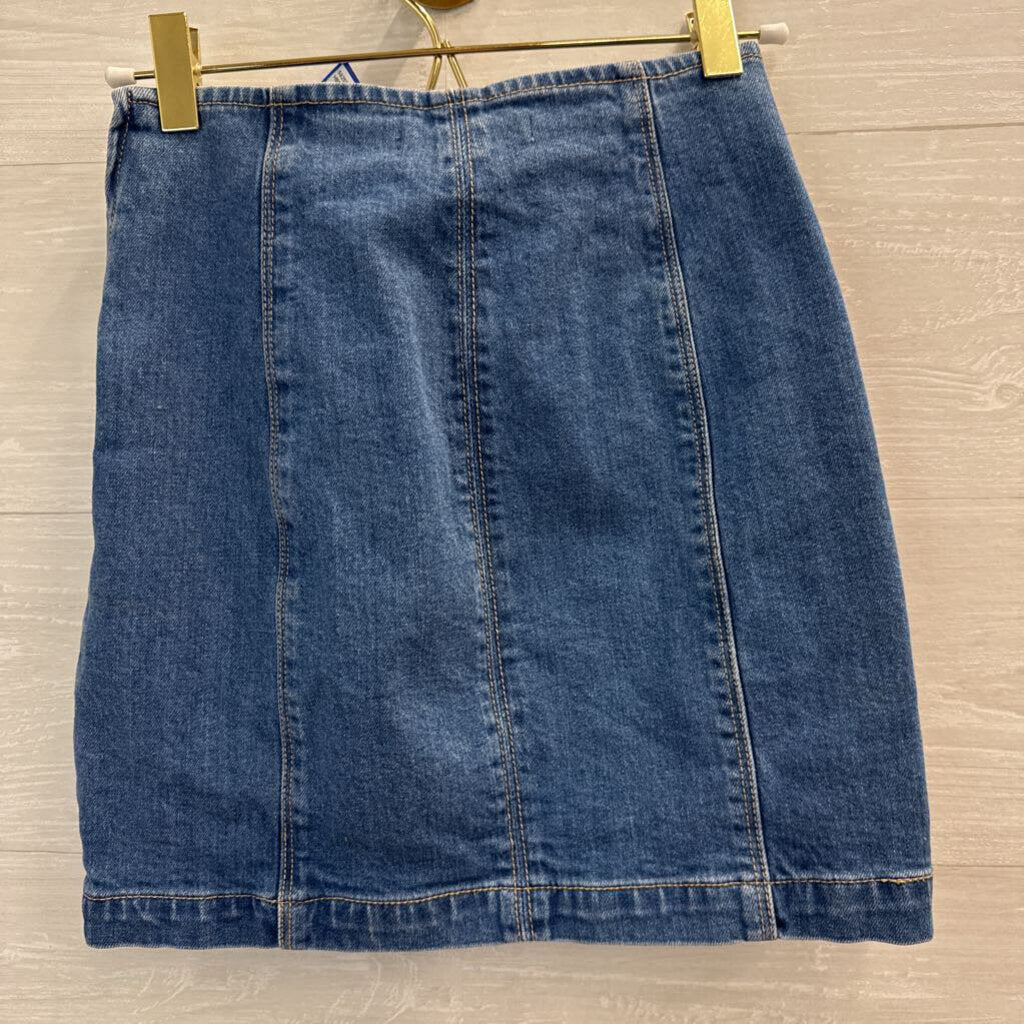 Denim Skirt with Side Zipper 23