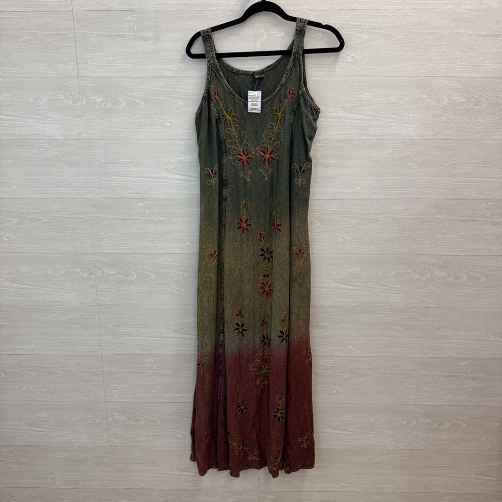 Green/Burgundy Ombre Embroidered Dress O/S