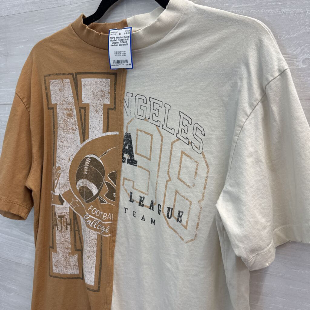 Modish Rebel Split Graphic T-Shirt Medium