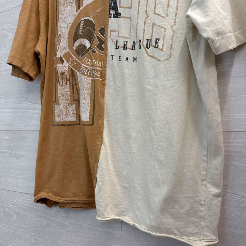 Modish Rebel Split Graphic T-Shirt Medium