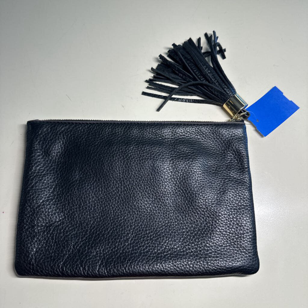 G.I.L.I. Pebbled Leather Tassel Clutch Bag
