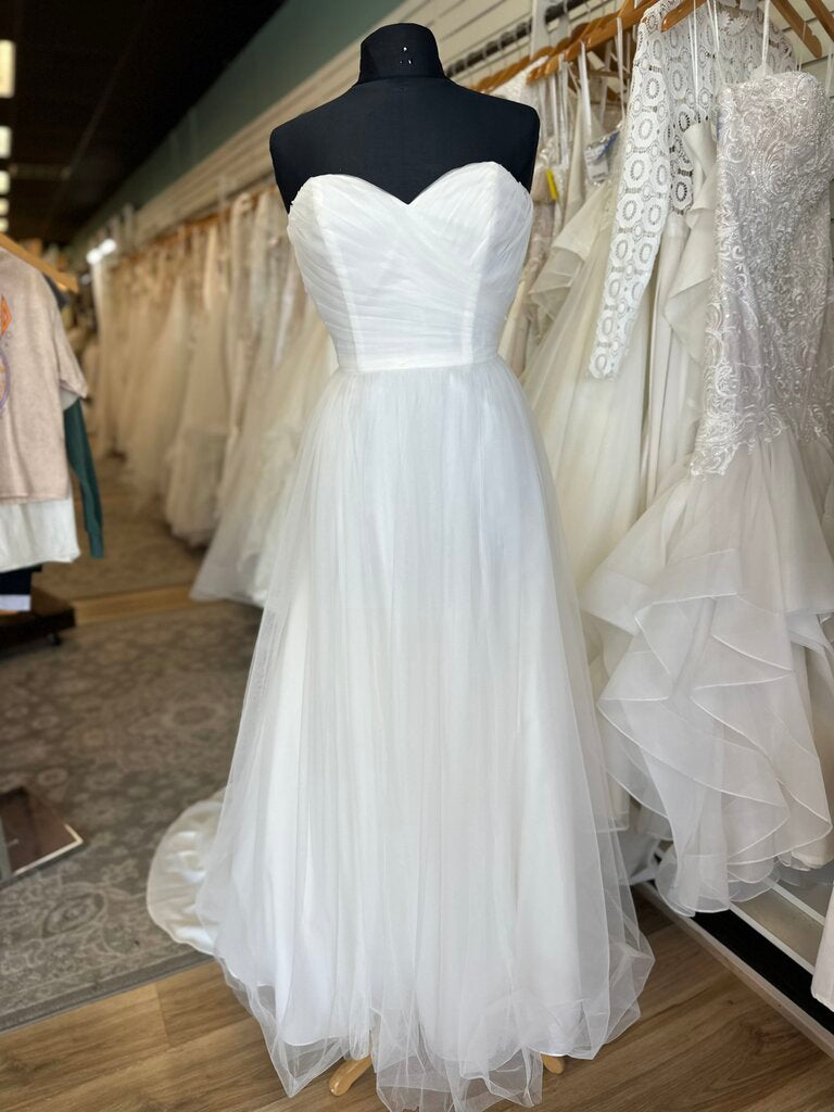 David's Bridal Sweetheart Tulle A-line 12