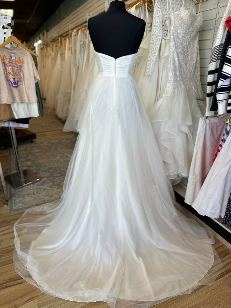 David's Bridal Sweetheart Tulle A-line 12