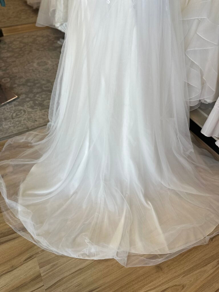 David's Bridal Sweetheart Tulle A-line 12