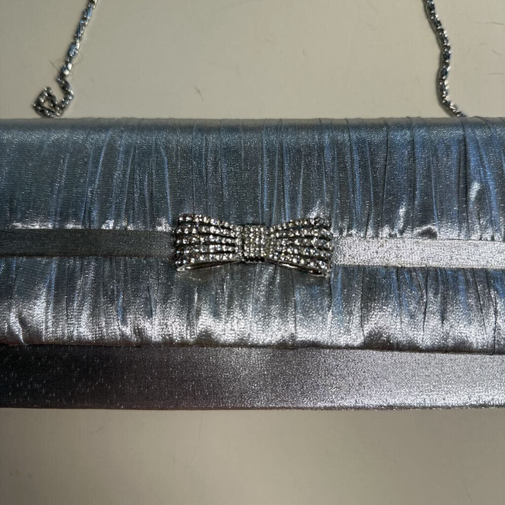 Silver Formal Clutch Purse with Bow