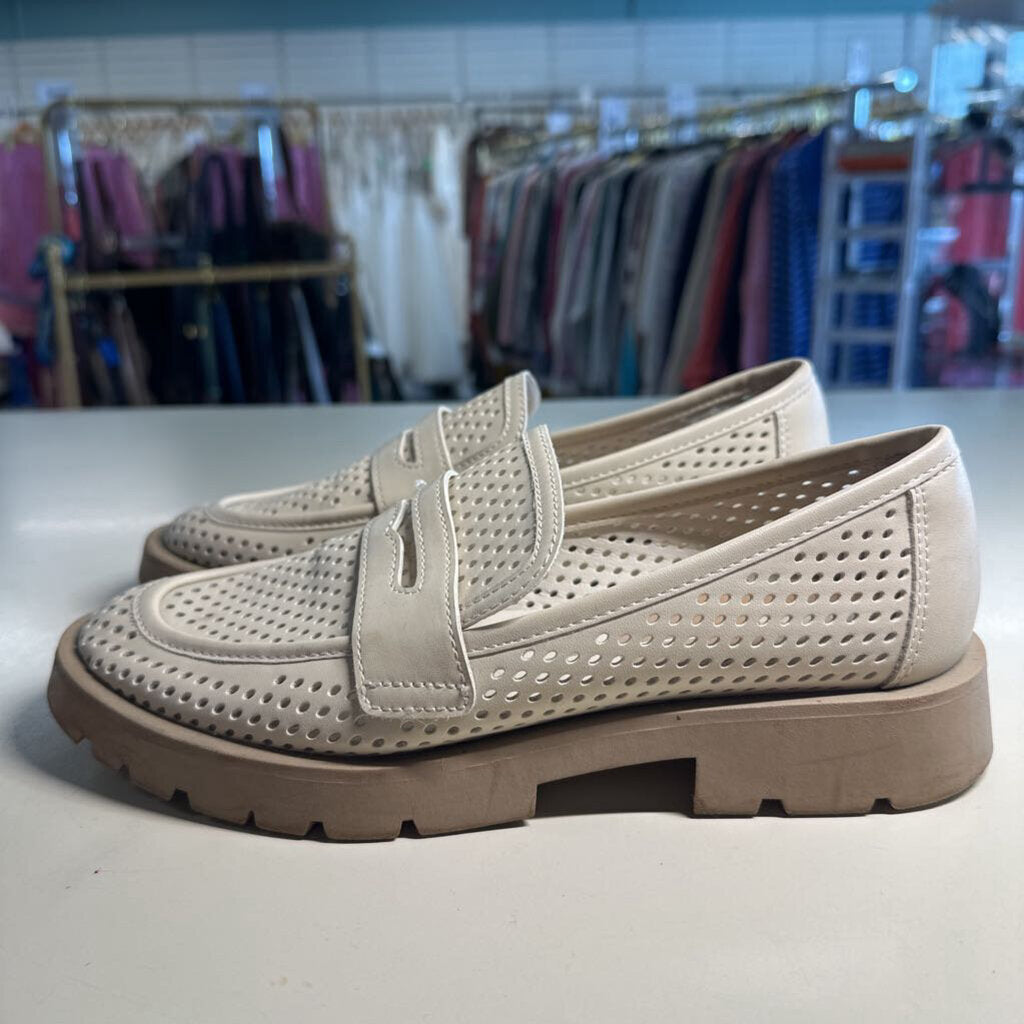 Dolce Vita Perforated Loafers 8.5