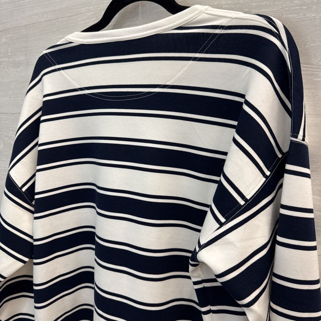Danskin Striped Crewneck Sweatshirt Medium