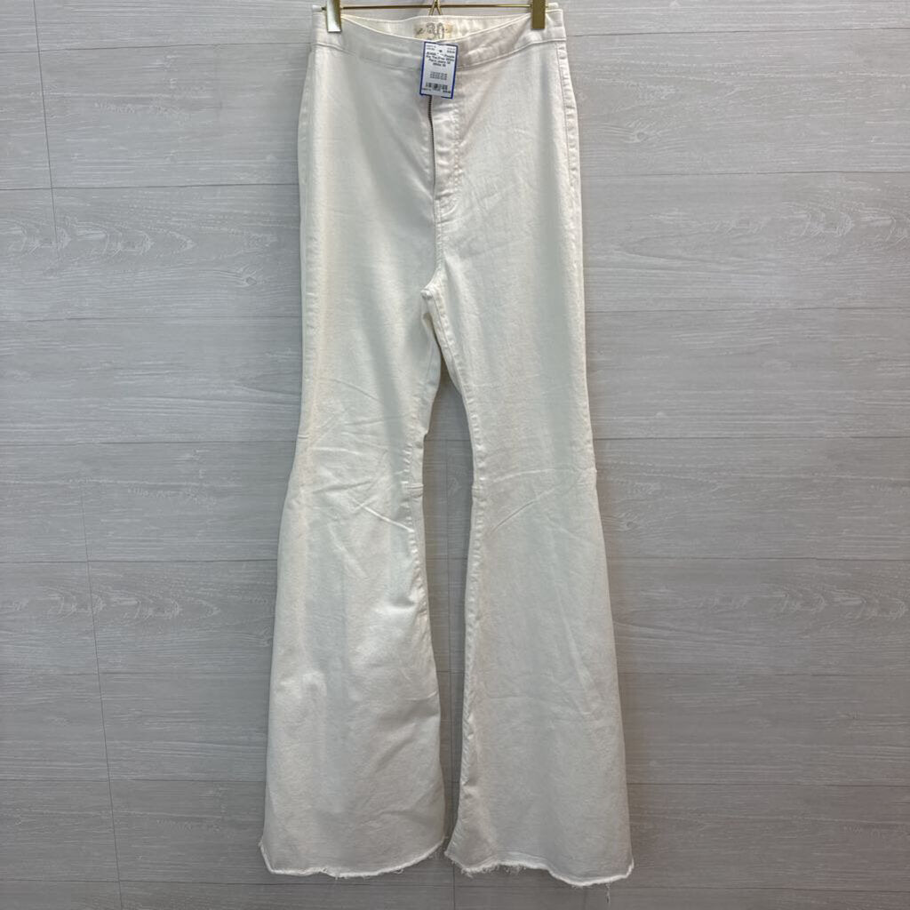 We The Free White Flare Jeans 30