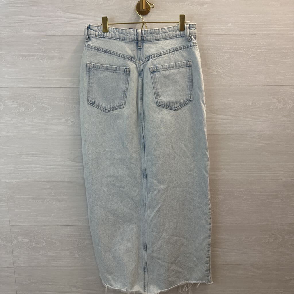 Zara Light Wash Midi Denim Skirt Medium