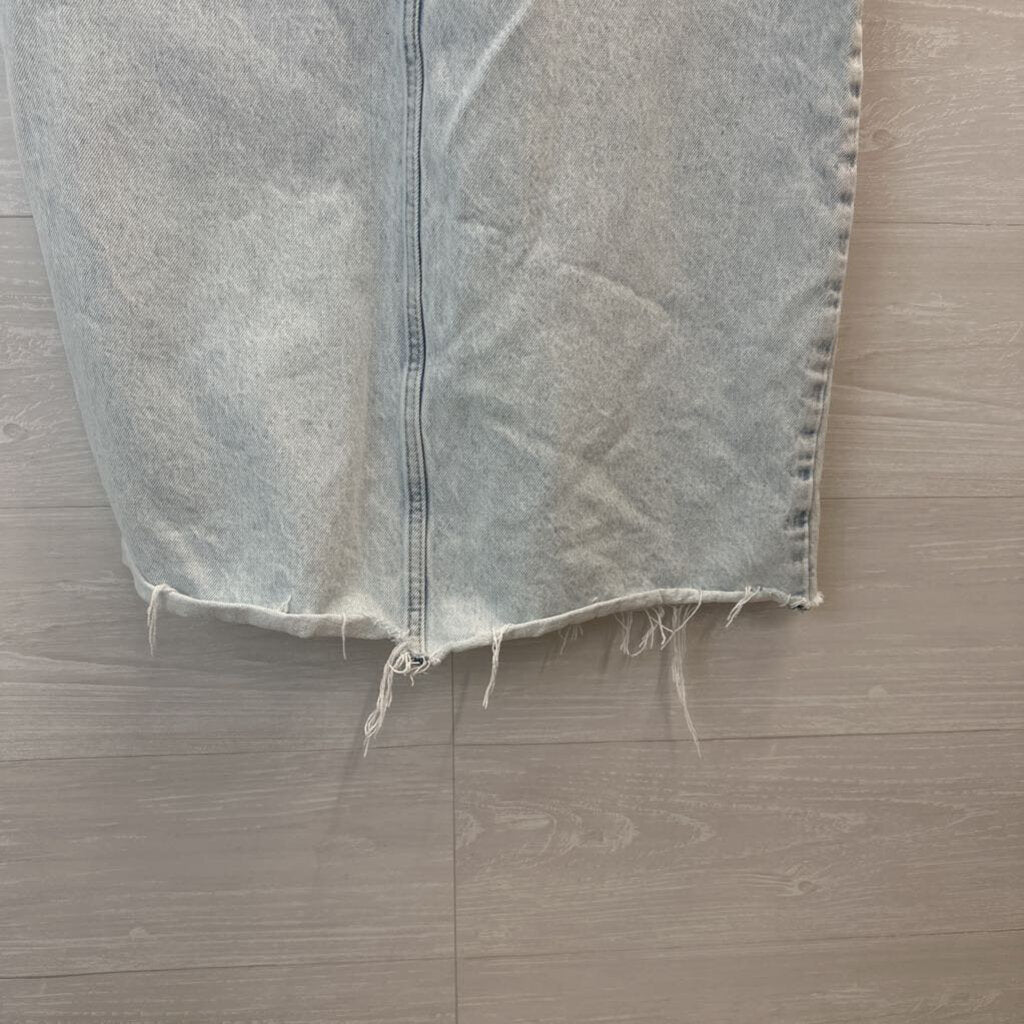 Zara Light Wash Midi Denim Skirt Medium