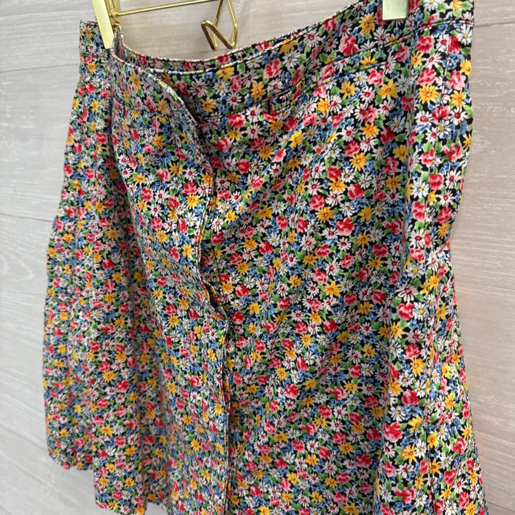 Liz Claiborne Floral Button Up Skort 14