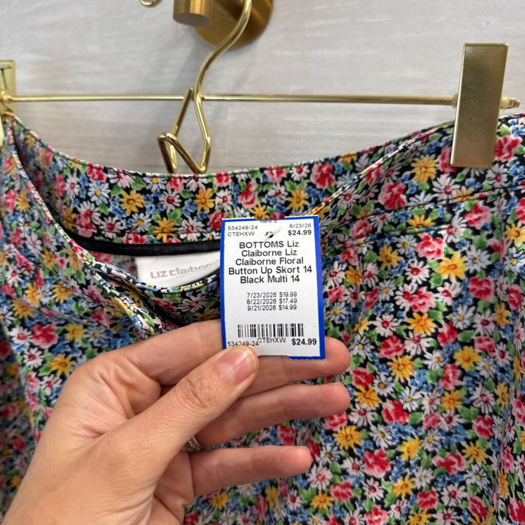 Liz Claiborne Floral Button Up Skort 14