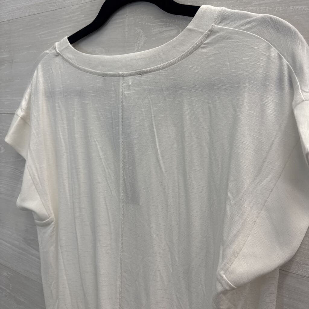 White House Black Market V-Neck T-Shirt Medium