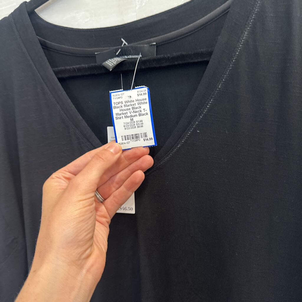White House Black Market V-Neck T-Shirt Medium
