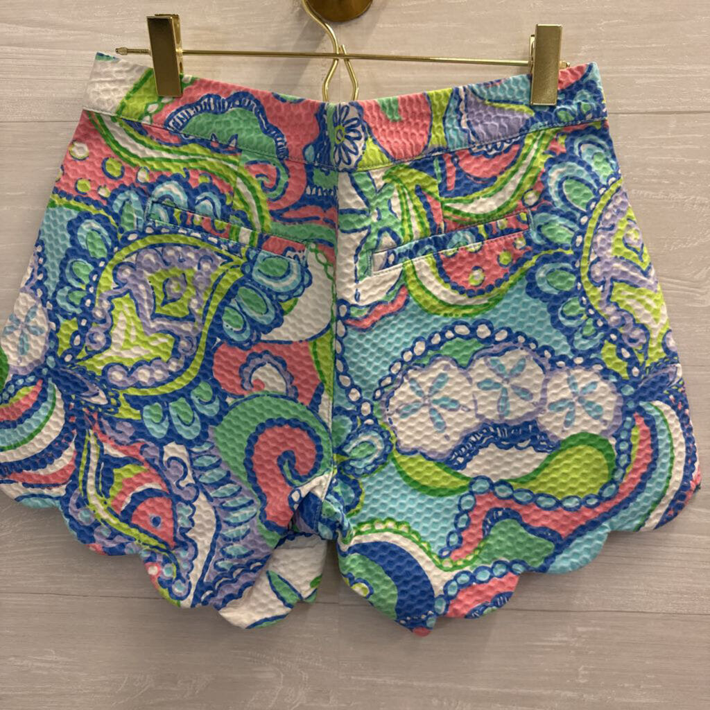 Lilly Pulitzer Scalloped Seersucker Printed Shorts 0