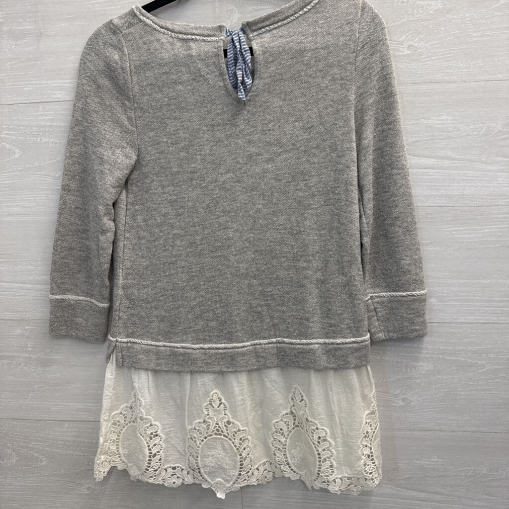 Postmark Anthropologie Grey Mixed Media Lace Fringe Top Extra Small