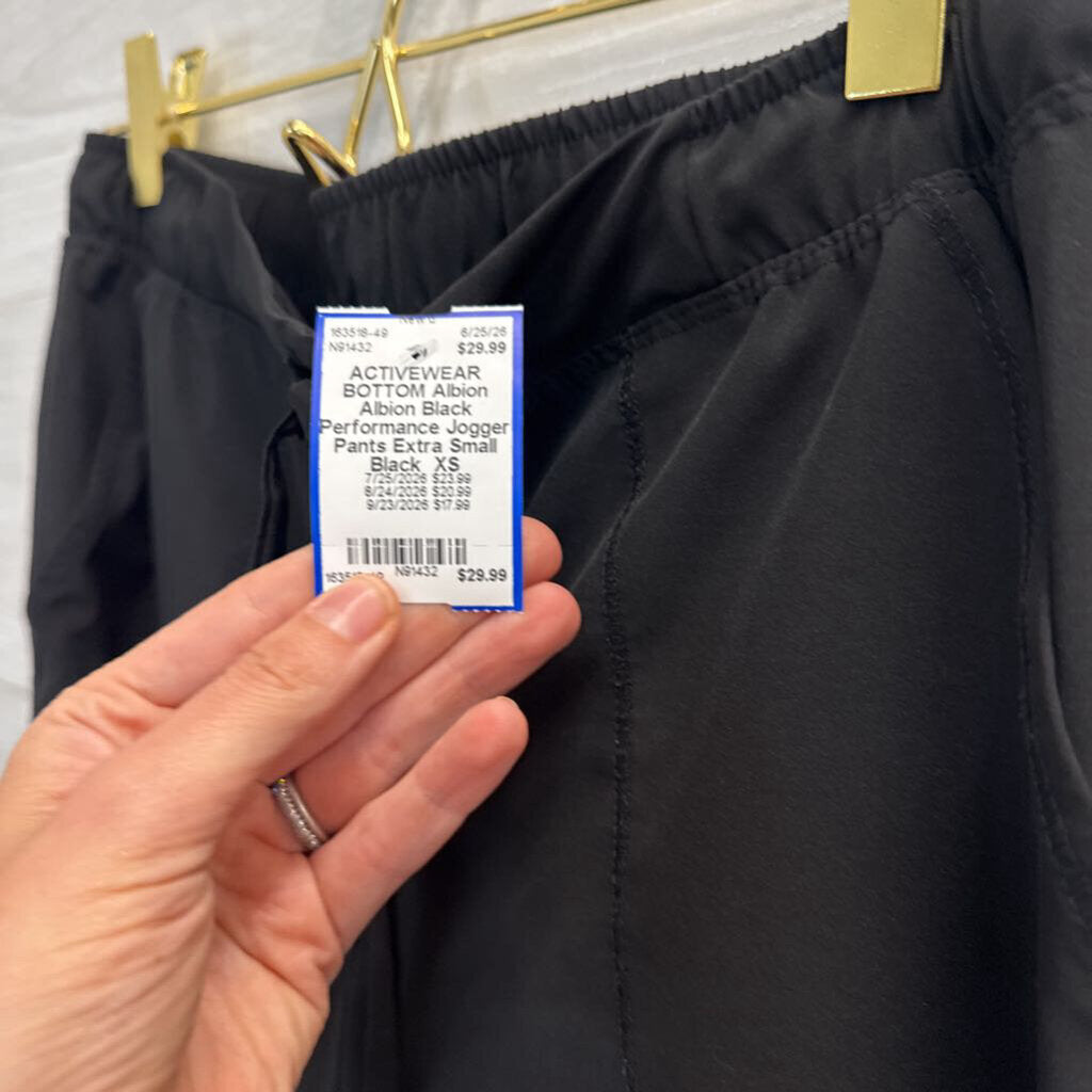 Albion Black Performance Jogger Pants Extra Small