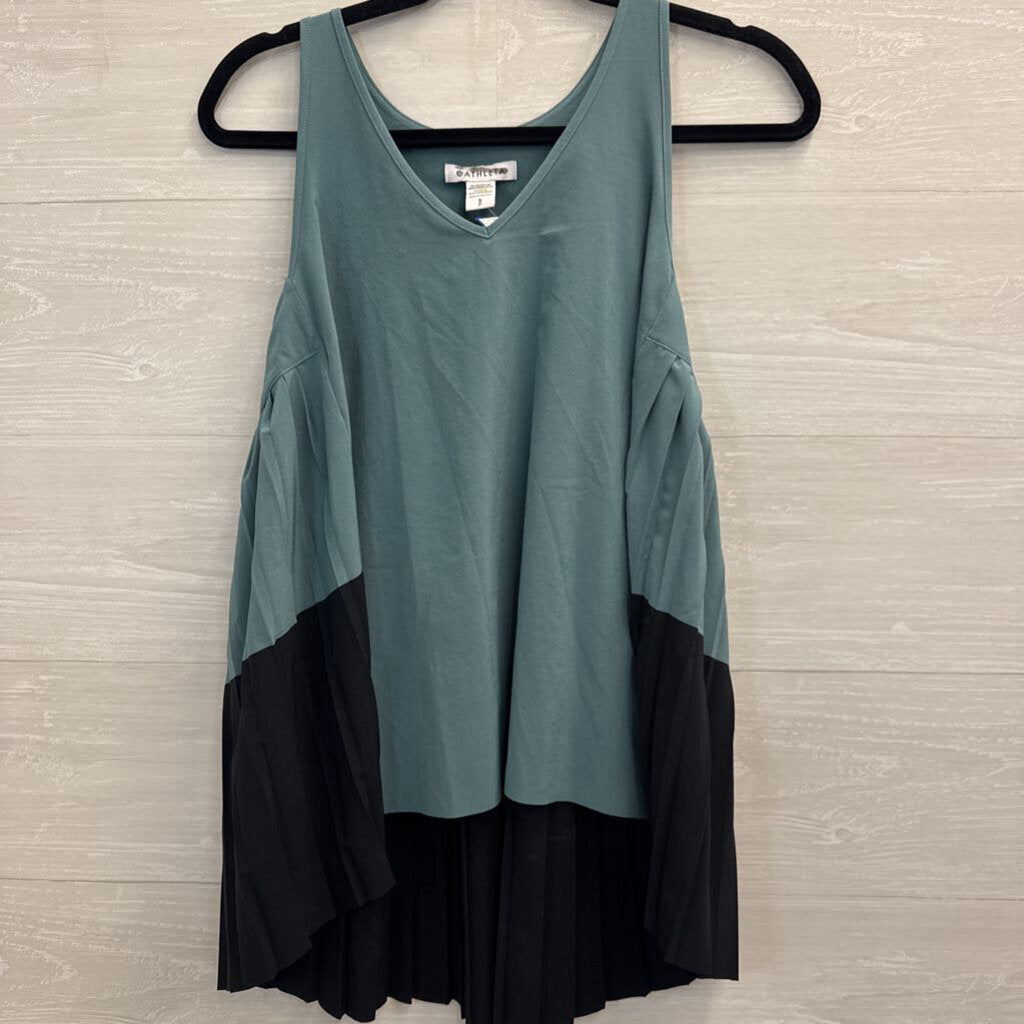 Athleta Pleated Swing Top Small