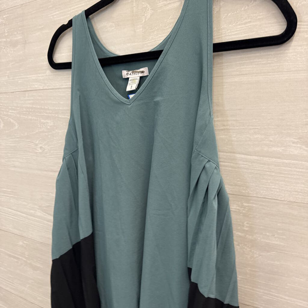 Athleta Pleated Swing Top Small