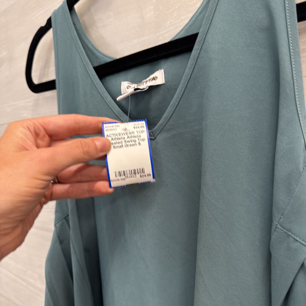 Athleta Pleated Swing Top Small