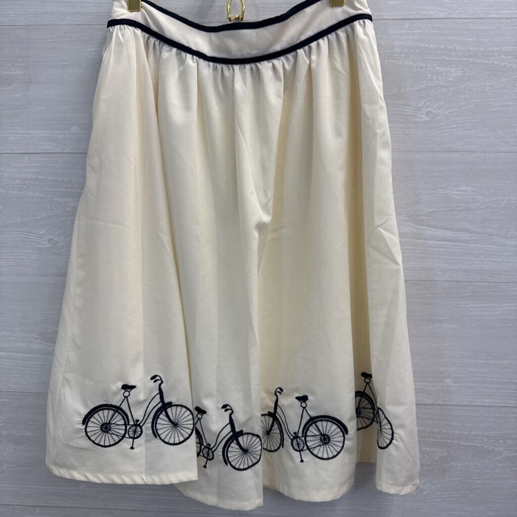 Comme Toi Cream Bicycle Skirt Medium