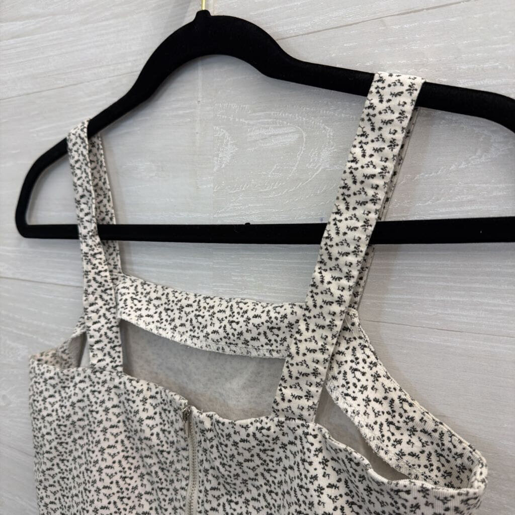 Altar'd State White/ Black Print Cropped Tank Top Medium