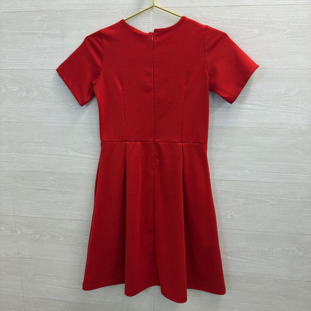 V Fish Red Short Sleeve Dress Extra Small