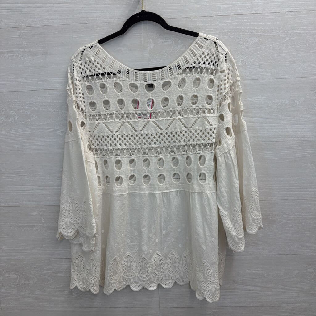 Fun Sport White Crochet Long Sleeve Top Large
