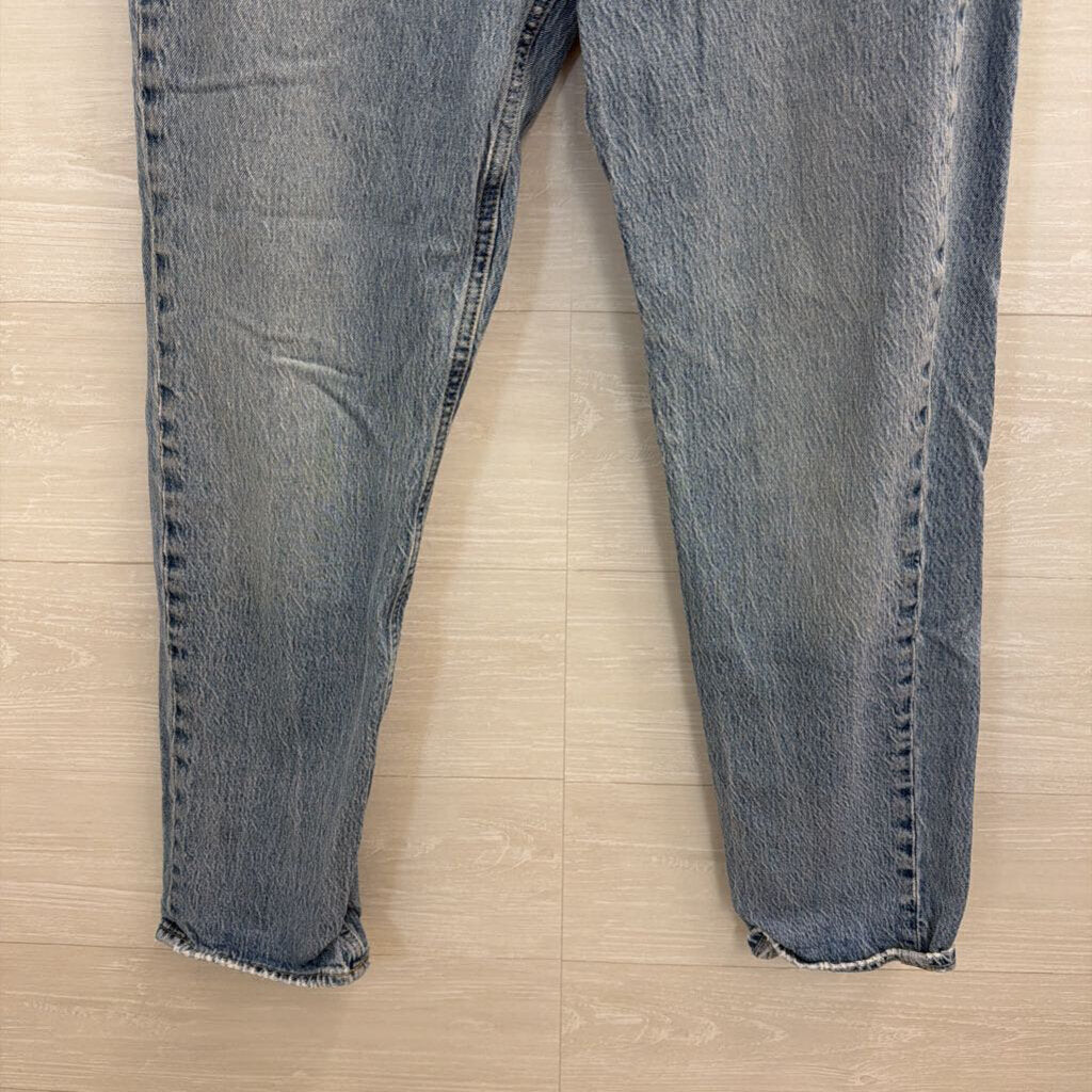 Gap Light Wash Sky High Straight Jeans 30