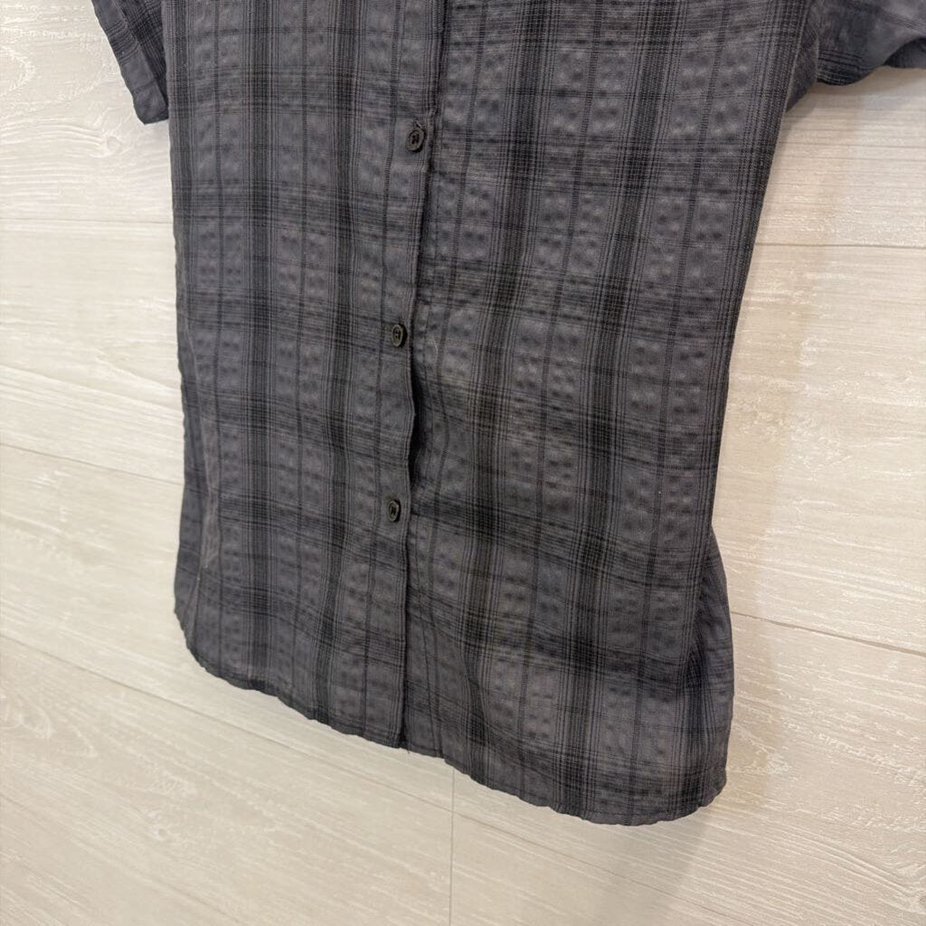 Miss Hong Grey Plaid Short Sleeve Button Down Top Small