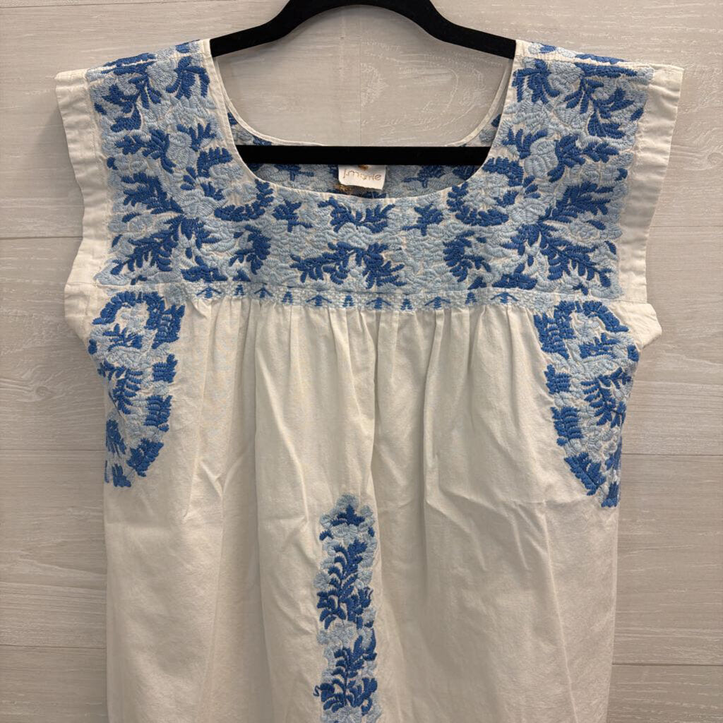 J Marie White/ Blue Embroidered Boxy Top Small