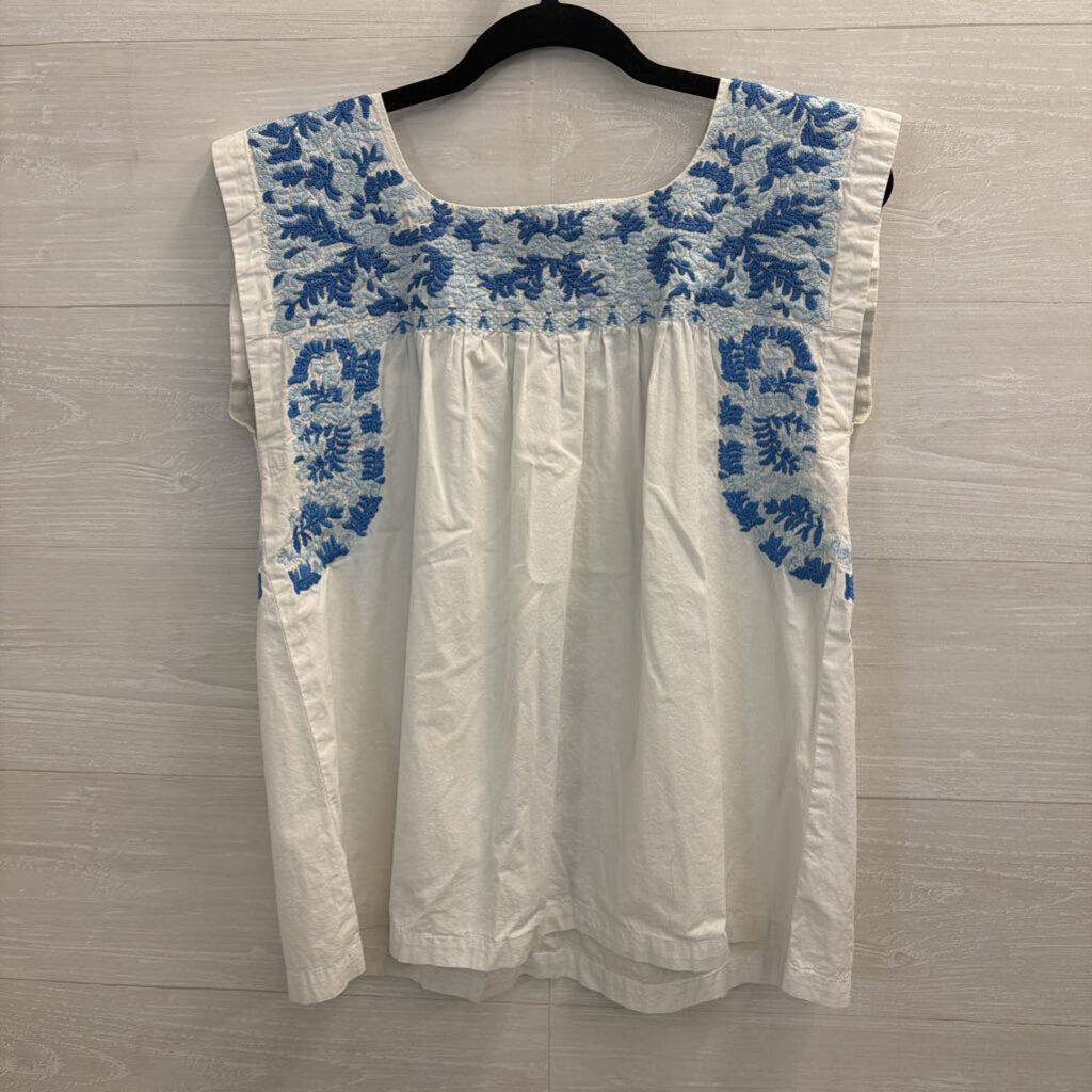 J Marie White/ Blue Embroidered Boxy Top Small
