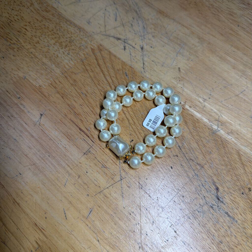 Double Layer Pearl Bracelet