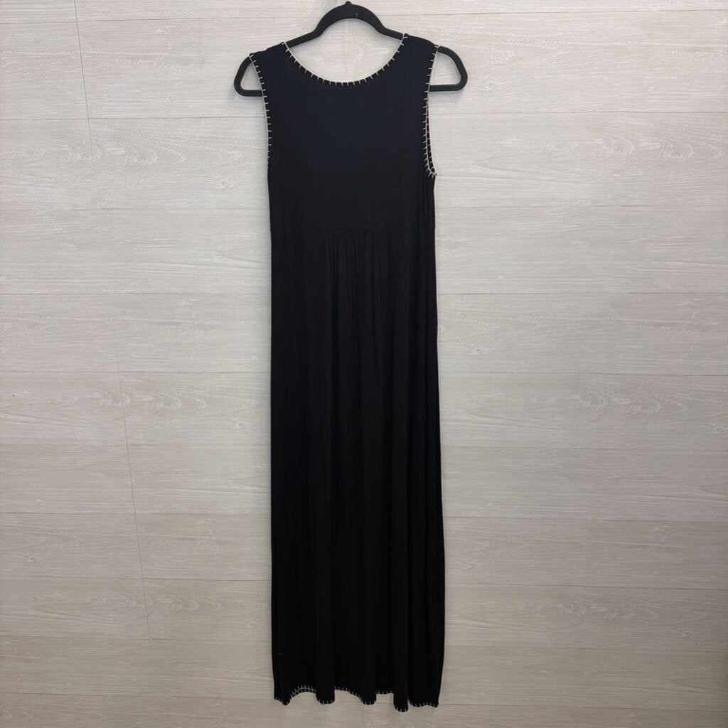 Grace Dresses Black/ Multi Embroidered Sleeveless Maxi Dress Small