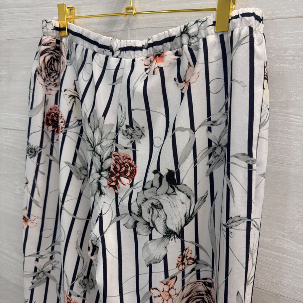 Premise Studio White/ Black Striped Floral Wide Leg Pants Small