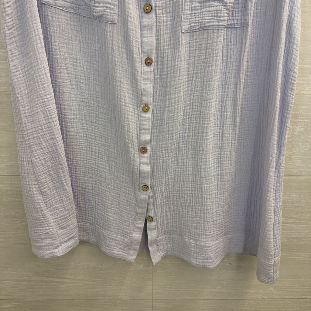 By Together Blue Textured Sleeveless Button Front Top Large