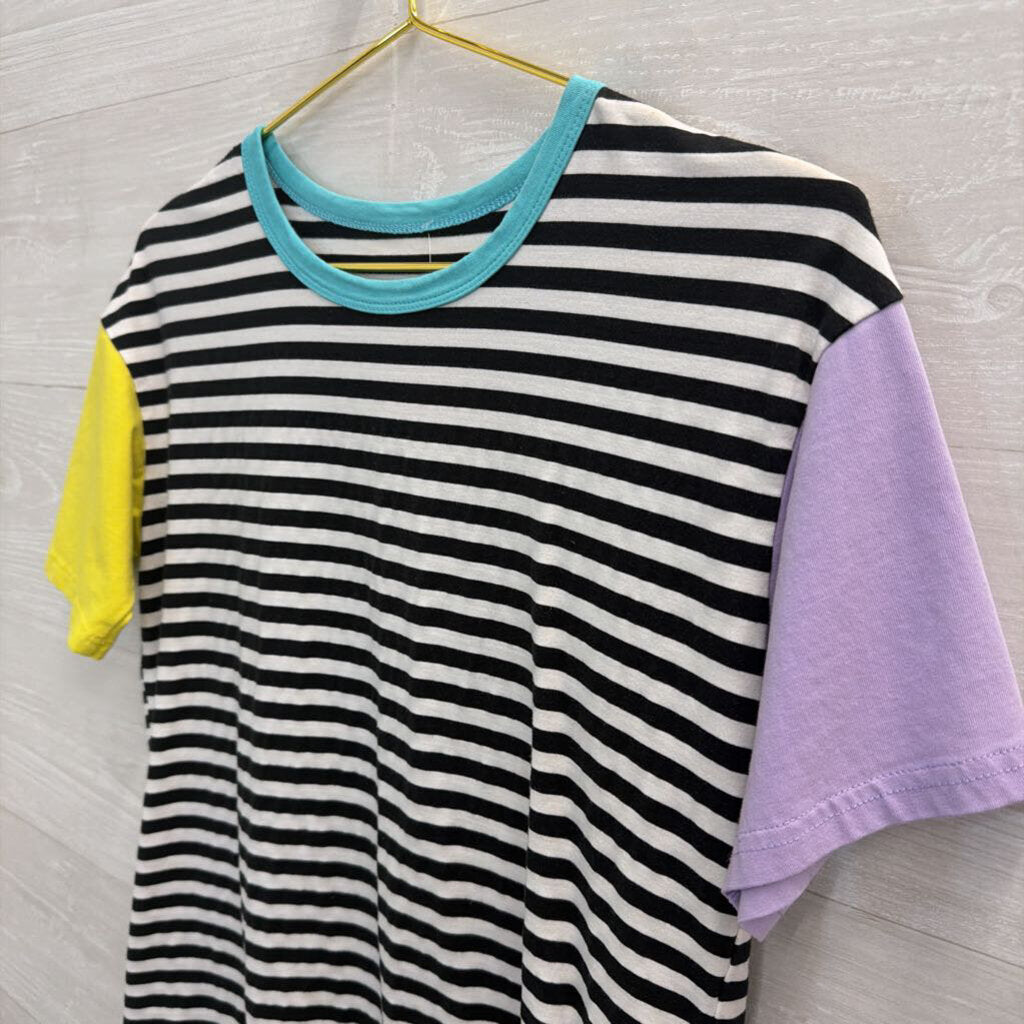 Black/ White Striped Color Block Short Sleeve Top Small