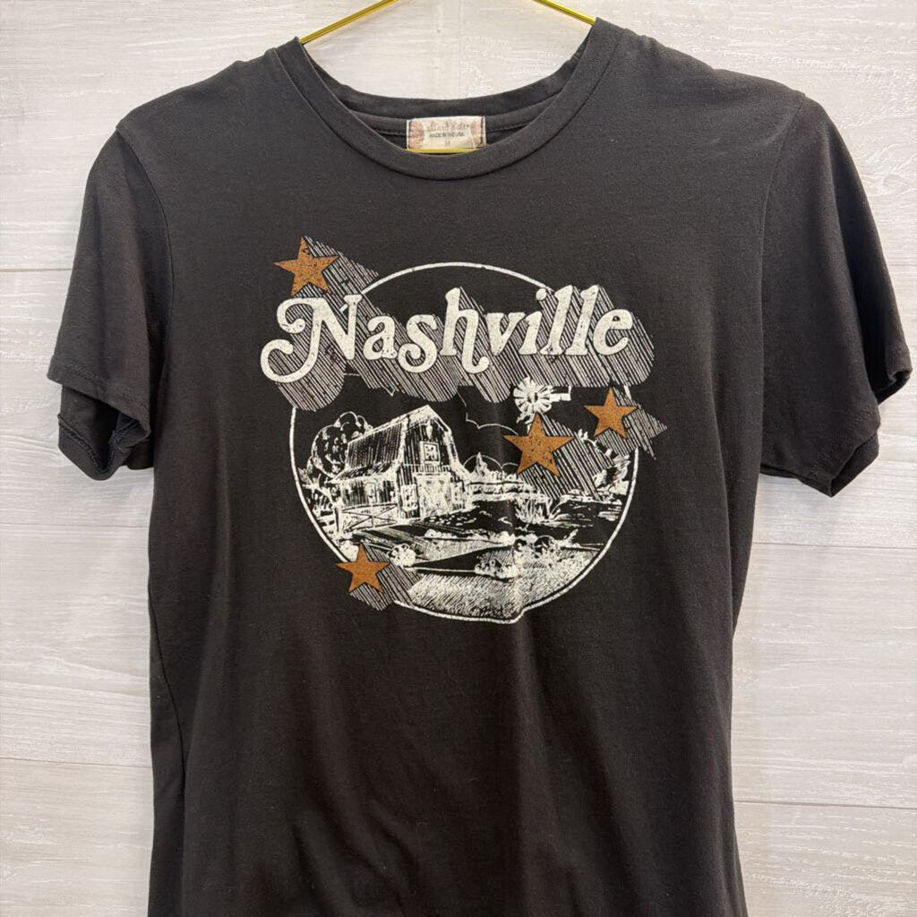 Altar'd State Grey Nashville Short Sleeve Graphic Tee Medium