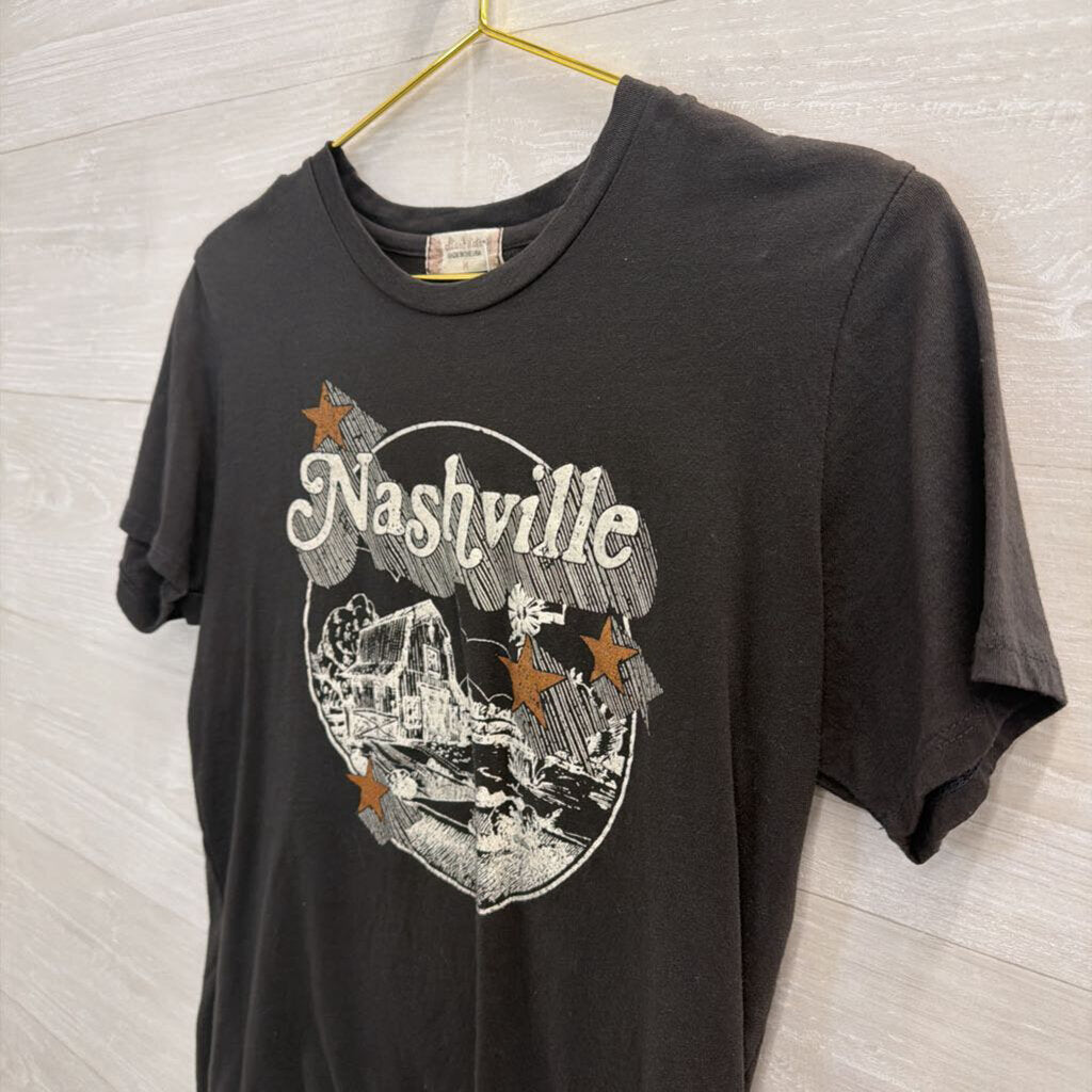 Altar'd State Grey Nashville Short Sleeve Graphic Tee Medium