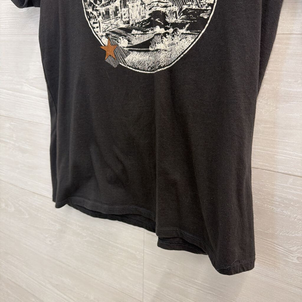 Altar'd State Grey Nashville Short Sleeve Graphic Tee Medium
