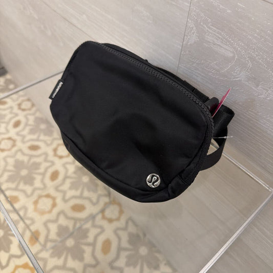 Lululemon Black Everywhere Belt Bag