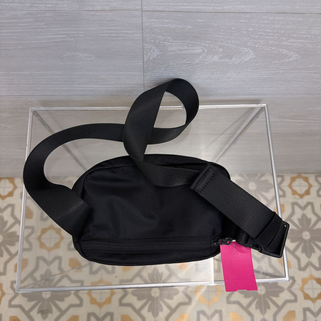 Lululemon Black Everywhere Belt Bag