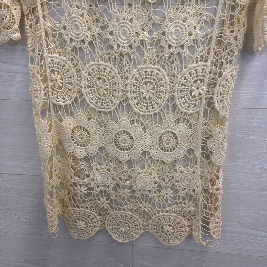 Aniina Cream Crochet Lace Short Sleeve Top Small