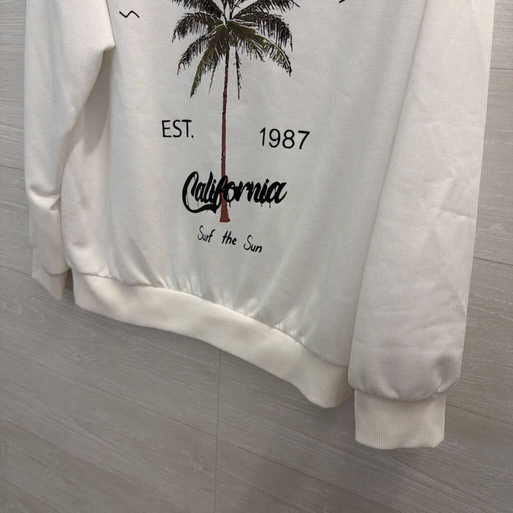 White/ Black Santa Barbara Crewneck Sweatshirt Medium