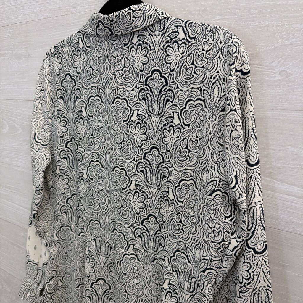 Loft Navy/ White Print Long Sleeve Button Front Dress 6